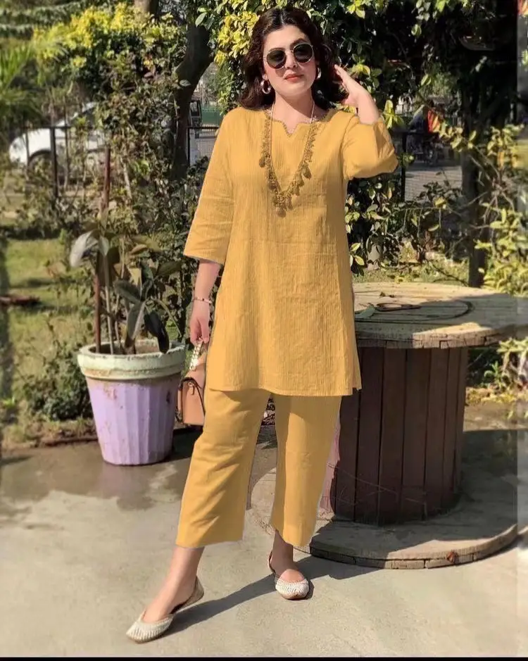 2022 Summer Women's Pink Pullover Kurta Set - Image 3