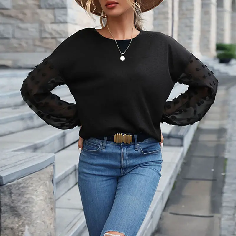 Black Lace Knitted Crossbody Top for Women - Image 2