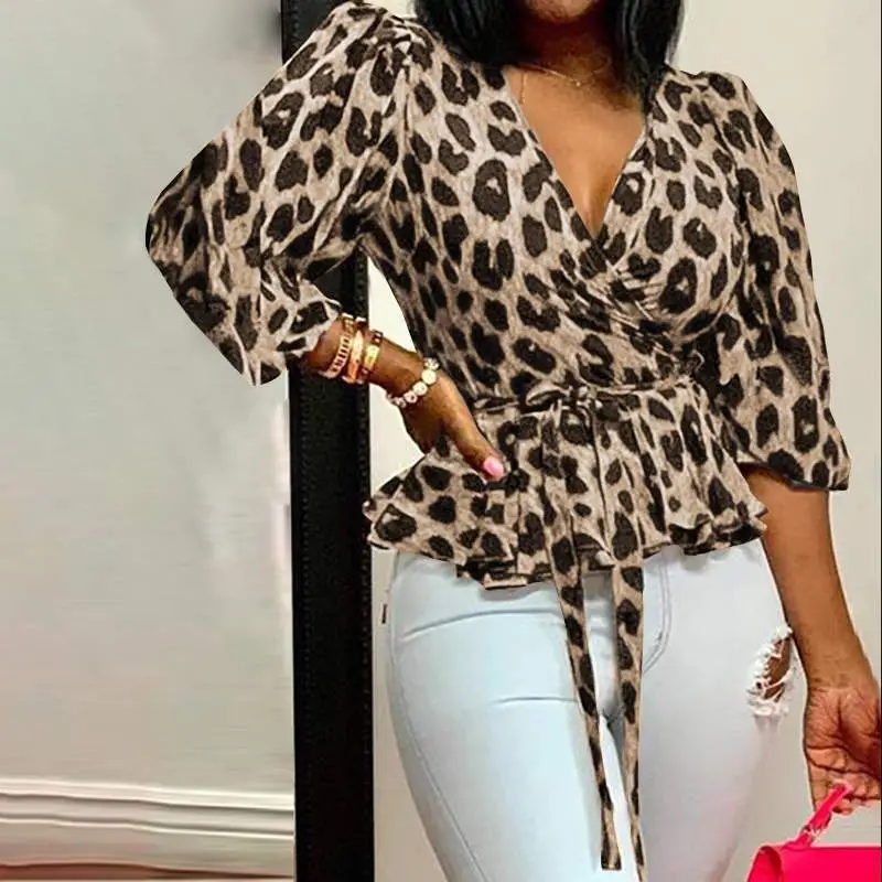 2021 Leopard Print V-Neck Long Sleeve Top Women Large - Image 3