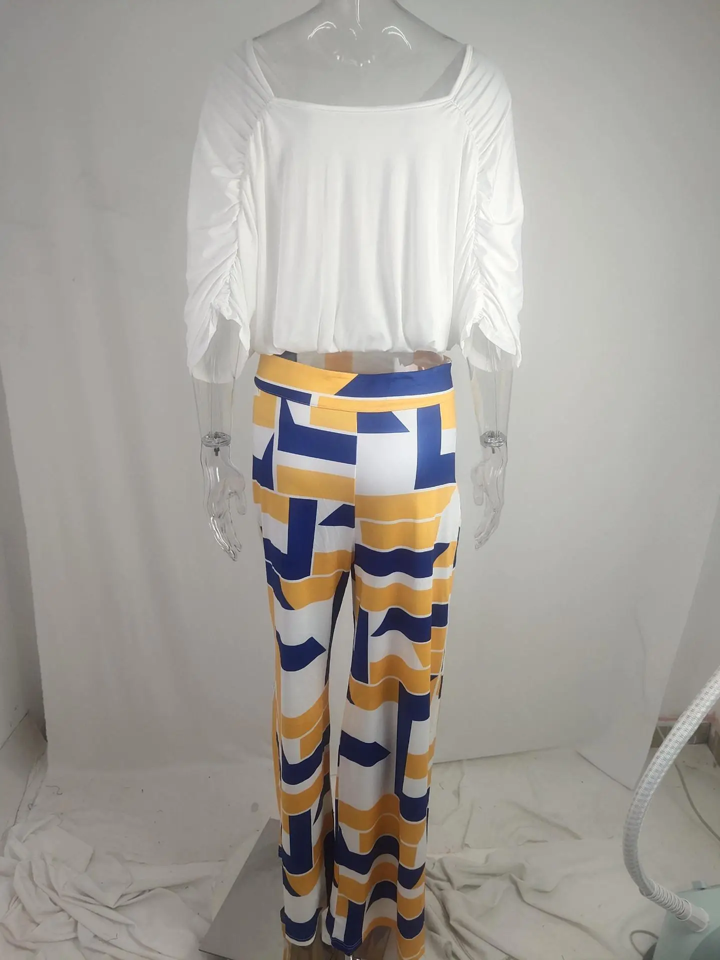Women V-Neck Printed Wide-Leg Pants Orange Pink Floral 2026 — feature 11