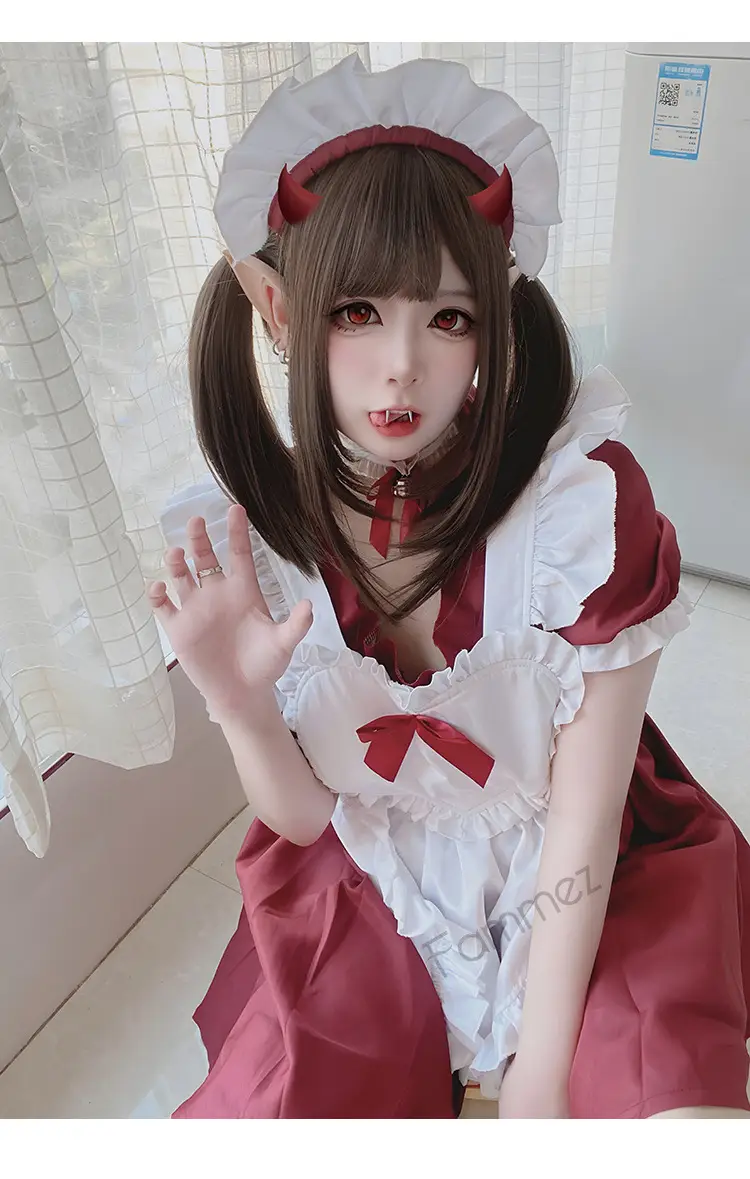 Japanese Maid Lolita Dress Red White Large Size — feature 3