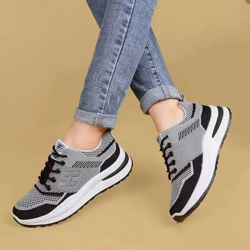 Spring New Flying Woven Women's Sports Shoes Fashion All-match Running Shoes Mesh Casual Female Student Shoes Foreign Trade Women's Shoes - Image 2