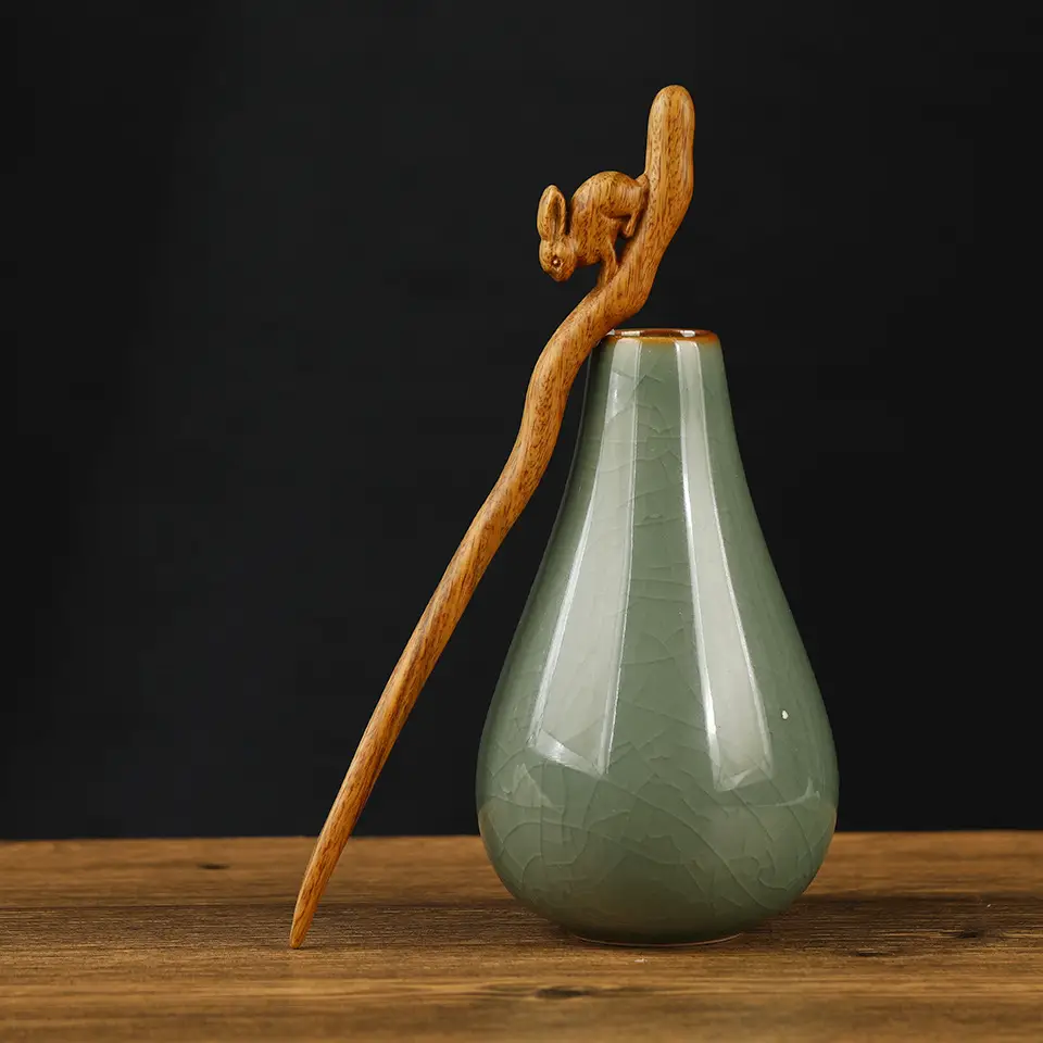Chinese Hanfu Hairpin with Dragon Design Green Sandalwood