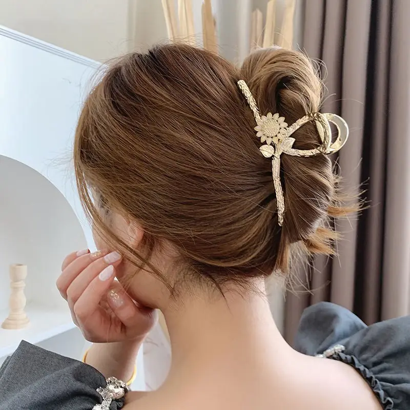 Black K-Style Hair Clip for Women Summer 2021