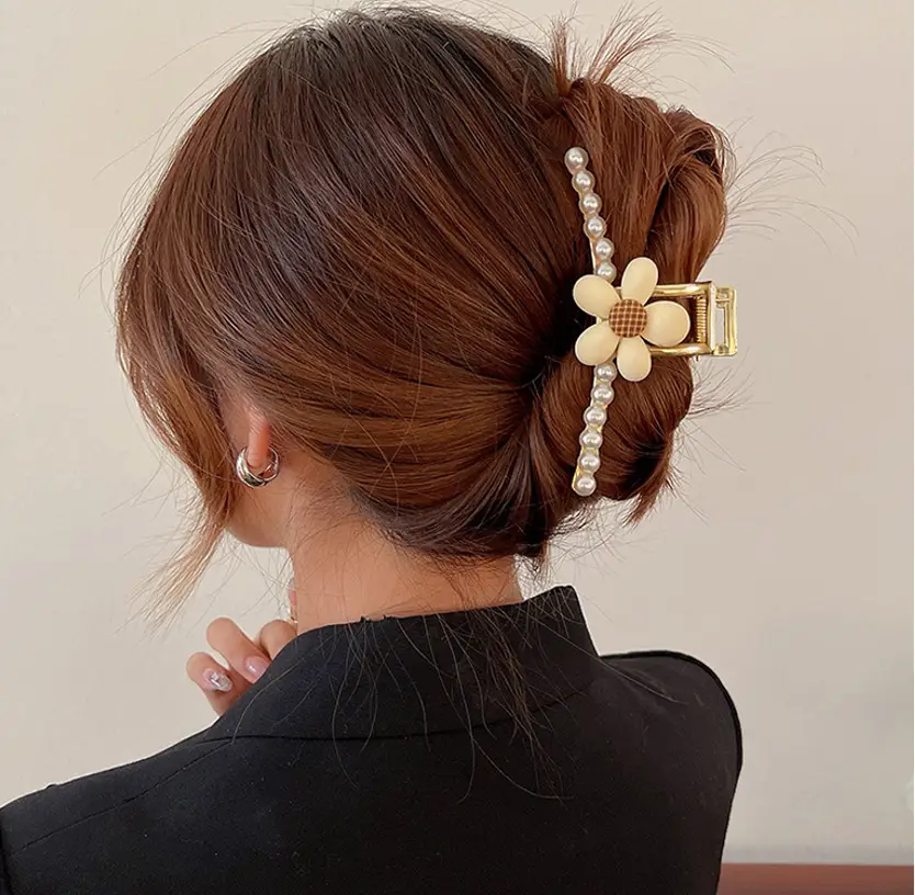 Black K-Style Hair Clip for Women Summer 2021