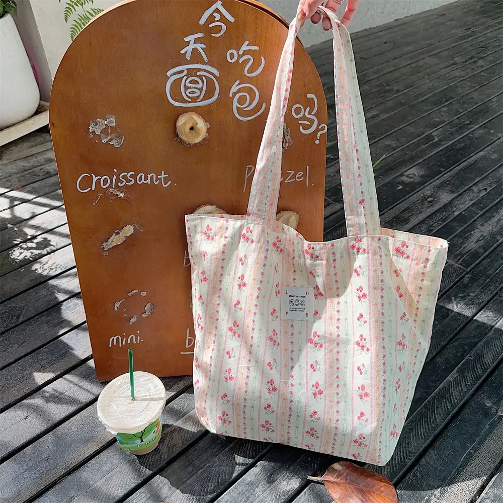 Stylish Floral Canvas Shoulder Bag Large Capacity - Image 20