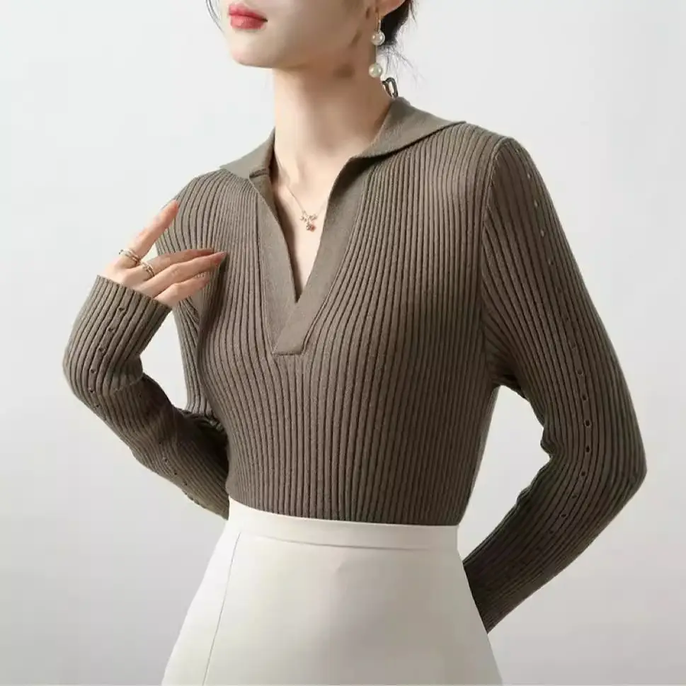2024 Women's Long Sleeve Black Knit Top with Belt - Image 4