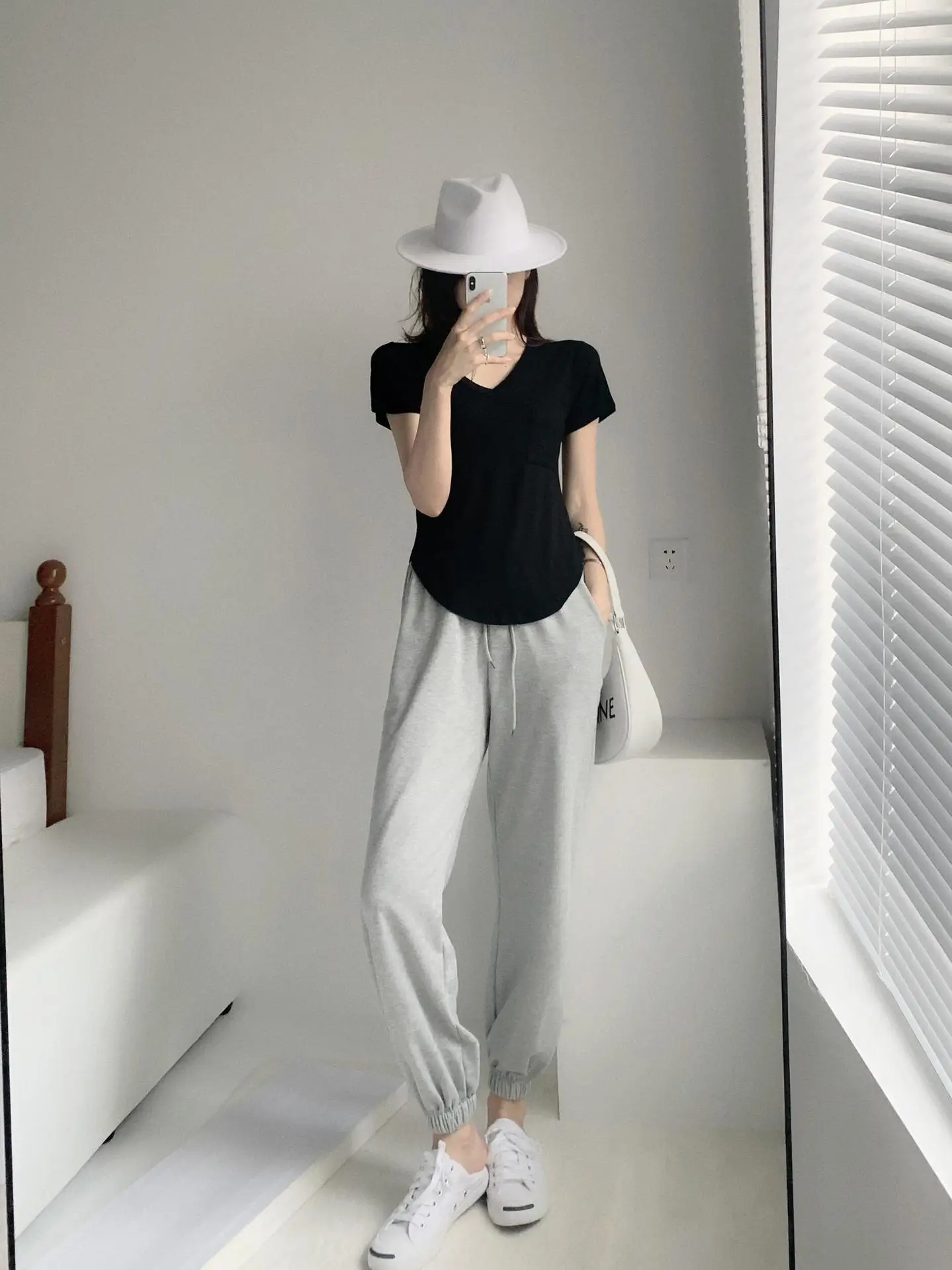 Women White V Neck Modal T-Shirt Summer Loose Slimming — feature 18