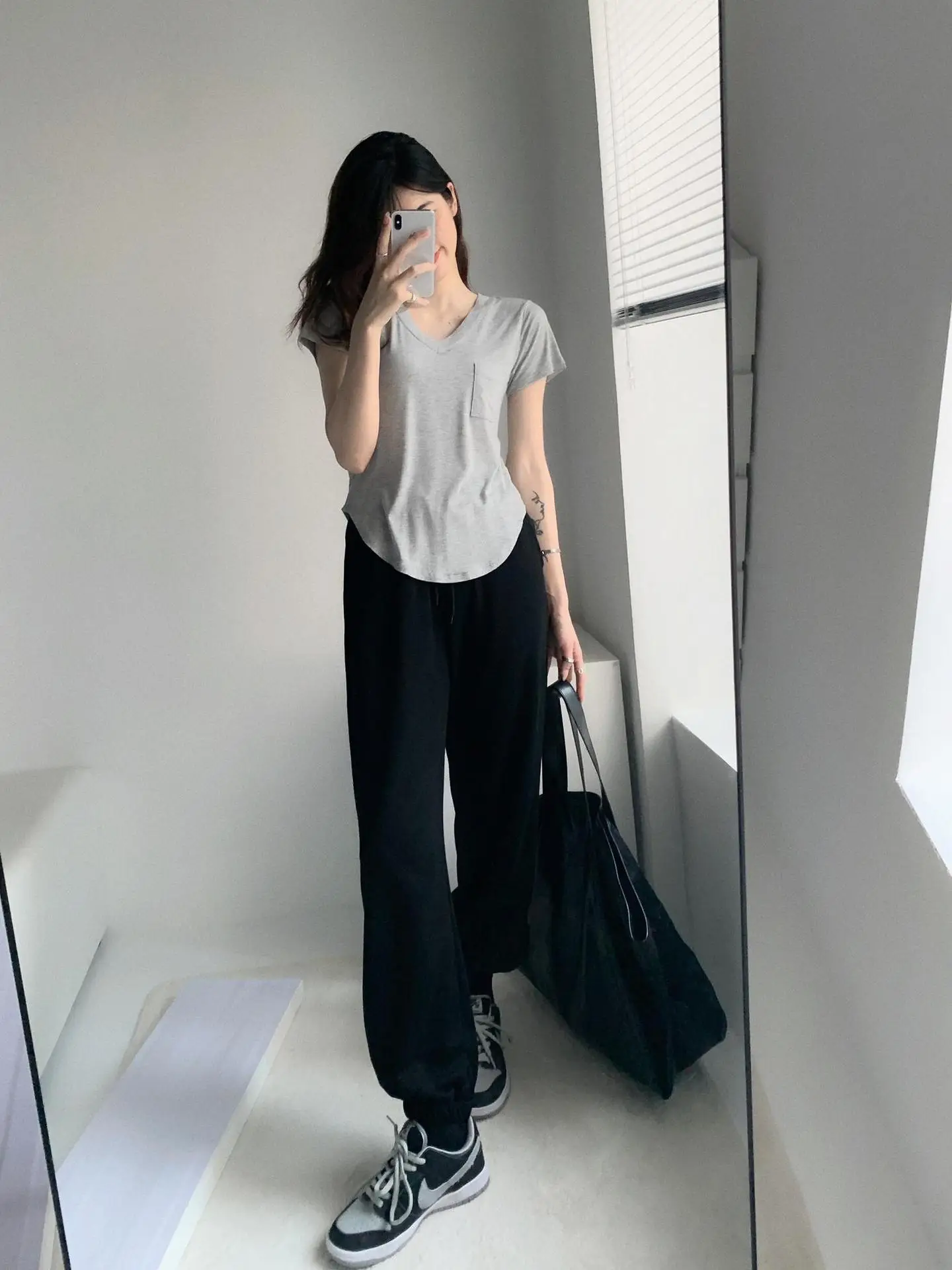 Women White V Neck Modal T-Shirt Summer Loose Slimming — feature 31