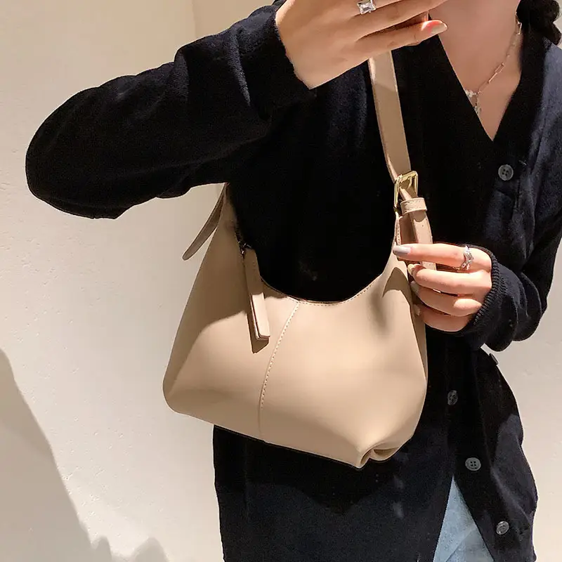 Black Textured Shoulder Bag for Women 2022 - Image 5
