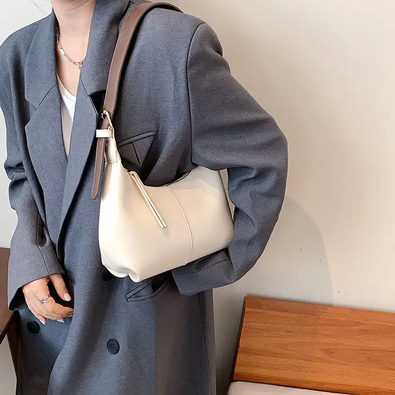 Black Textured Shoulder Bag for Women 2022 - Image 6