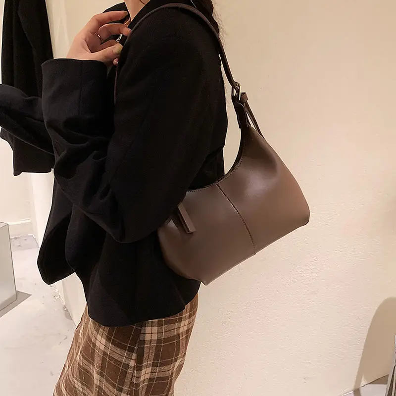 Black Textured Shoulder Bag for Women 2022 - Image 7