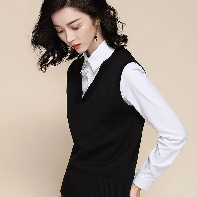 V-Neck Knitted Sleeveless Vest for Women Plus Size - Image 9