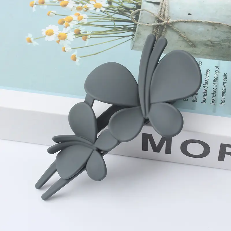 New Large Frosted Butterfly Clip for Women - Image 11