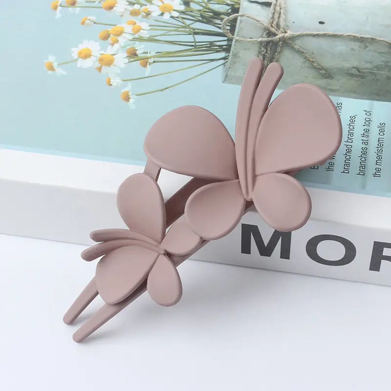 New Large Frosted Butterfly Clip for Women - Image 9