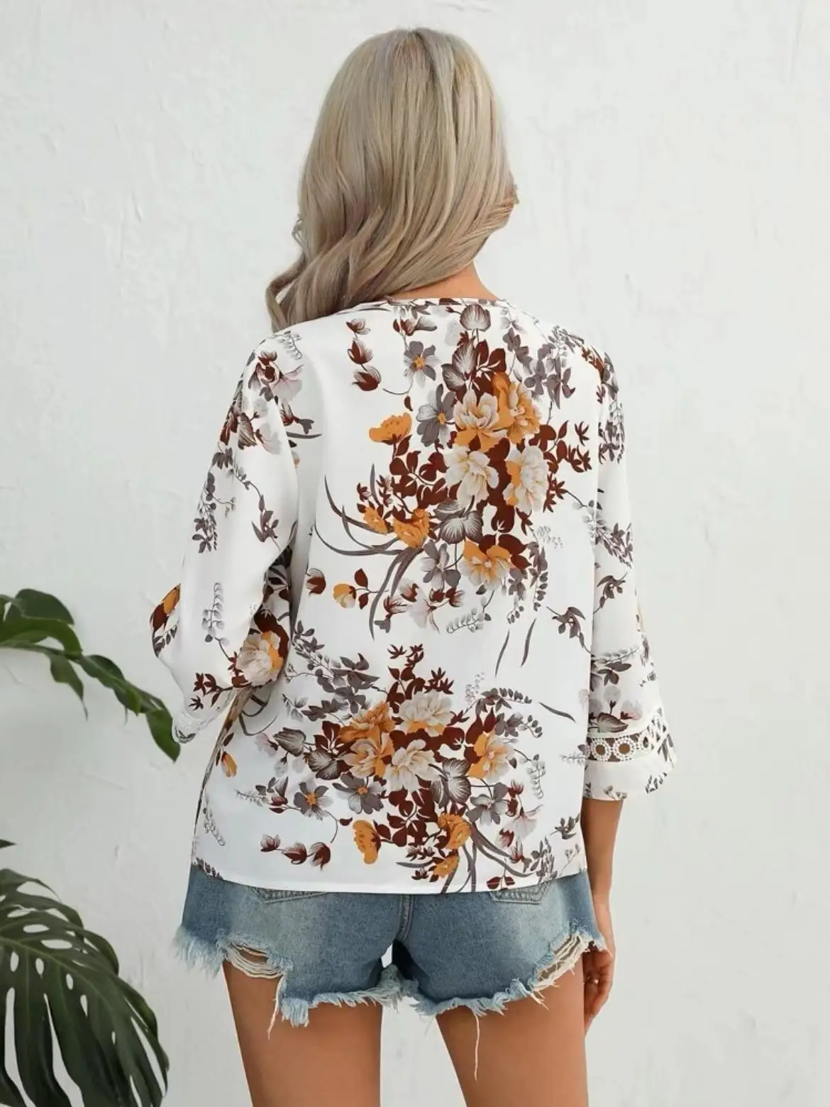 2025 Floral Bell Sleeve V Neck Chiffon Top — feature 16
