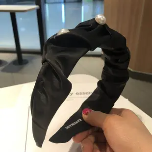Black Ice Silk Triangle Hairpin Hoop for Women — feature 10