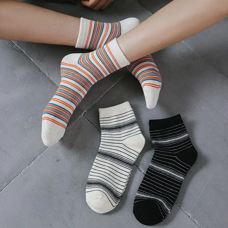 AMUSIVE Japanese Style Stockings for Children Ins Retro Niche Slimming Middle Tube Colorful Sports Male Irregular Stripes
