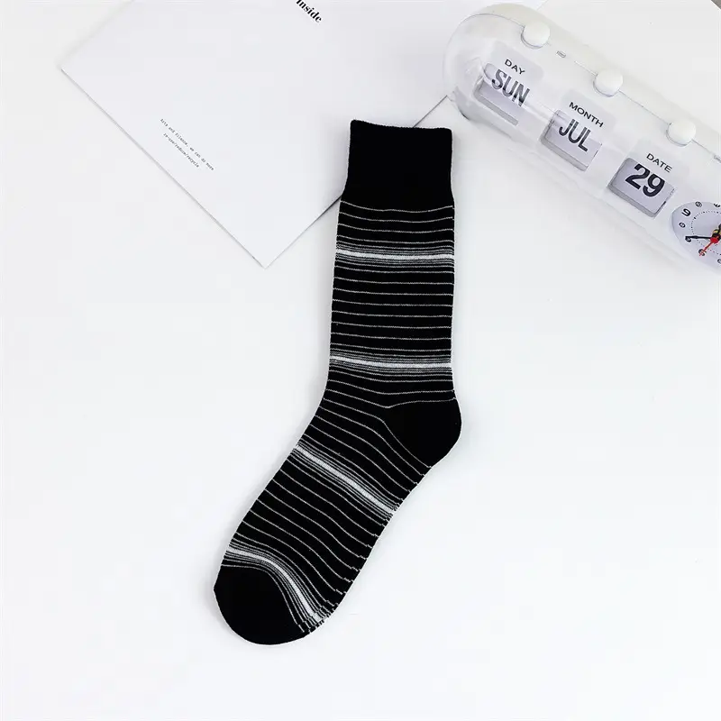 AMUSIVE Japanese Style Stockings for Children Ins Retro Niche Slimming Middle Tube Colorful Sports Male Irregular Stripes