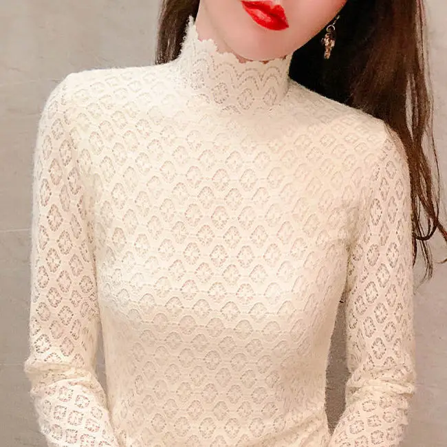 Women's White Lace Fleece Fingerless Gloves 2022 - Image 2