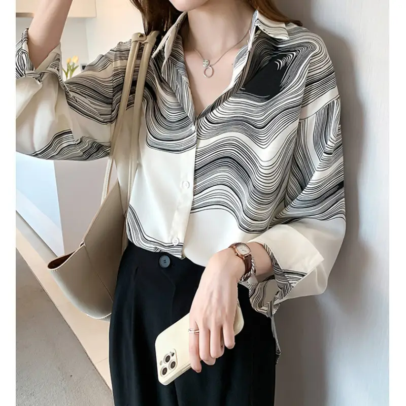 Women's Loose Slimming Striped Shirt Autumn 2025 - Image 3