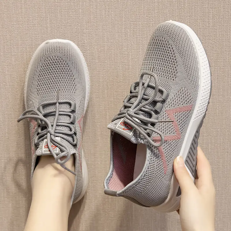 Women's Shoes for Spring and Summer, Casual Breathable Sports Shoes, Versatile Breathable Fly-Knit Low-Top Women's Shoes, One-Piece Drop Shipping