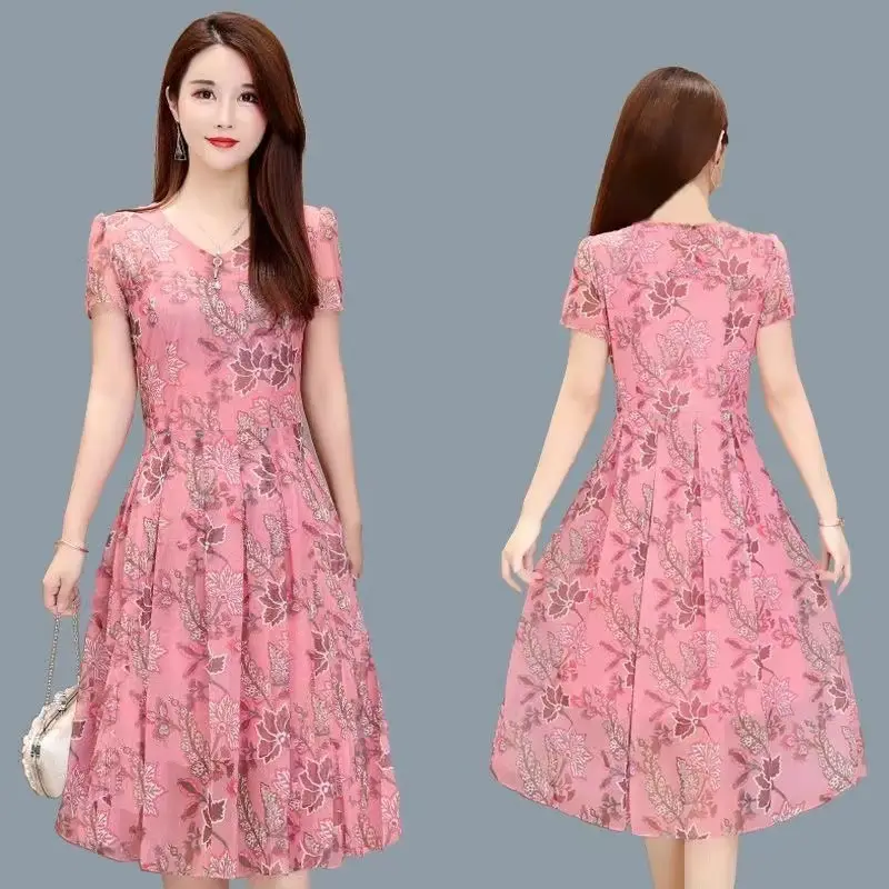 Yellow Floral Mother's Dress Age-Reducing V-Neck Waist Large