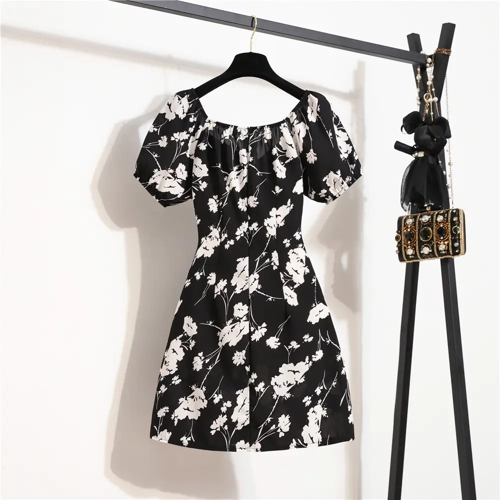 2022 Summer Floral V-Neck Lace-Up Dress for Women - Image 3