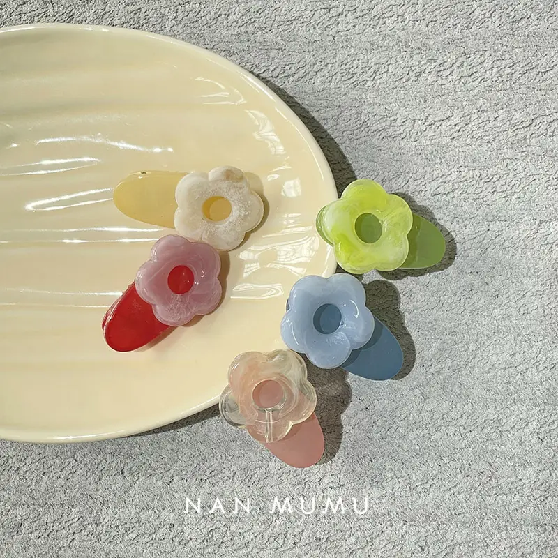 Same Flower Small Hairpin for Girls in Jelly Color