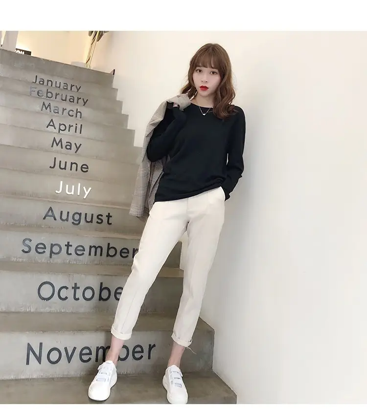 Women Green Knitted Round Neck Sweater Spring 2025 — feature 15