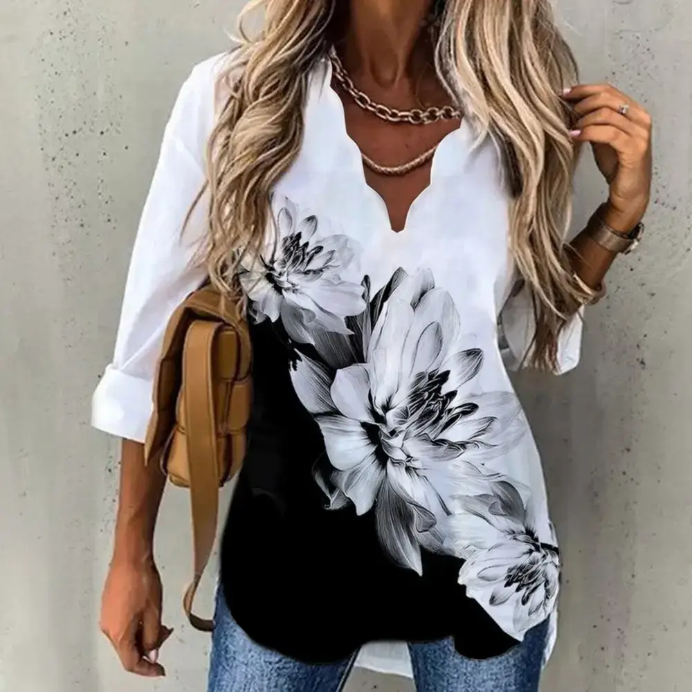 Women's Printed Long Sleeve V-Neck Shirt White Black Floral