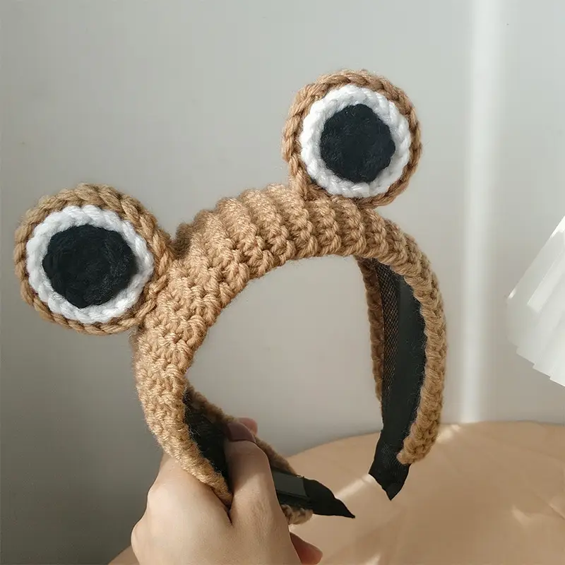 Cute Wool Knitted Frog Headband for Women - Image 2