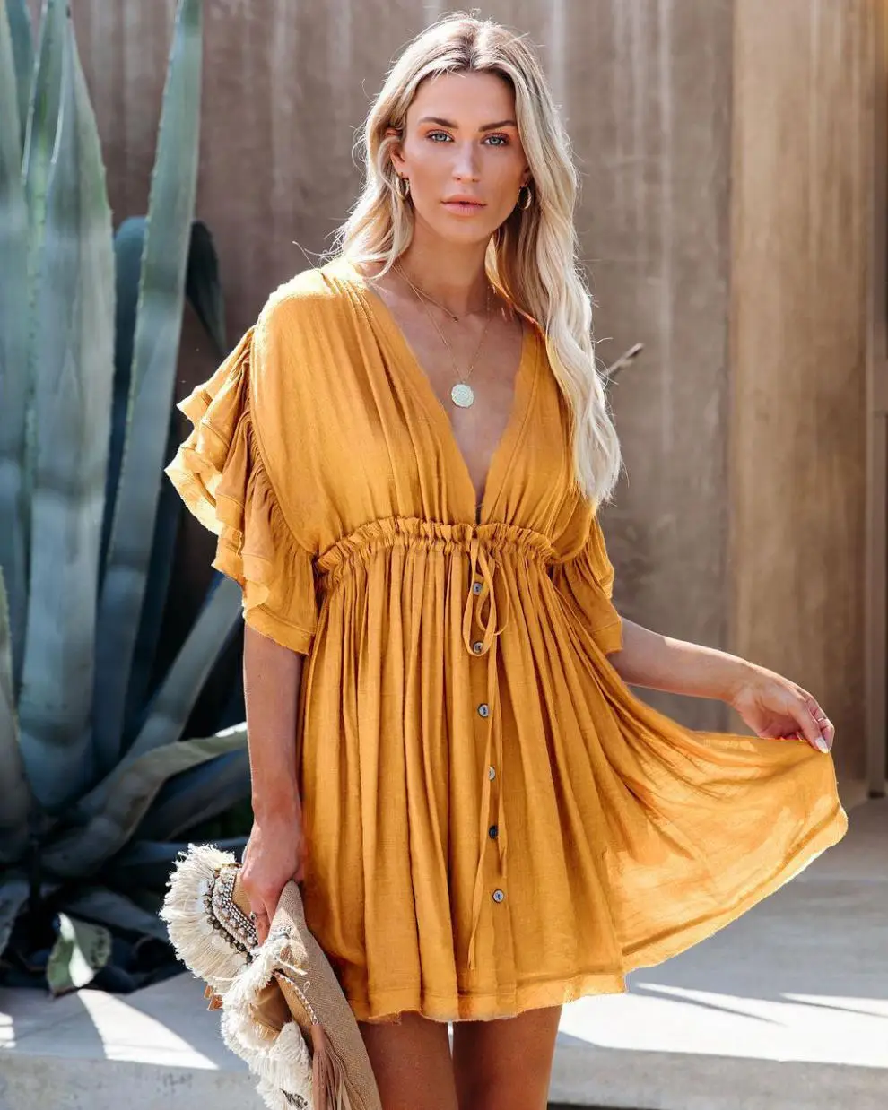 White Backless Dress with Belt for Summer — feature 31