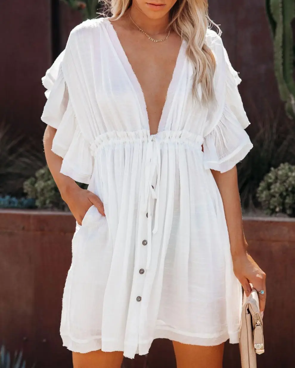 White Backless Dress with Belt for Summer — feature 5