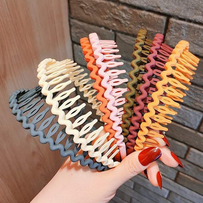2022 New Style Face Wash Hair Band Women's Broken Hair Bangs with Toothed Non-slip Headband Hair Bundles Korean Internet Celebrity Headwear - Image 12
