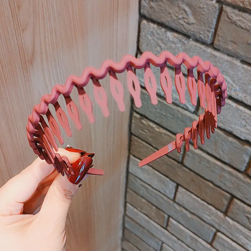 2022 New Style Face Wash Hair Band Women's Broken Hair Bangs with Toothed Non-slip Headband Hair Bundles Korean Internet Celebrity Headwear - Image 14