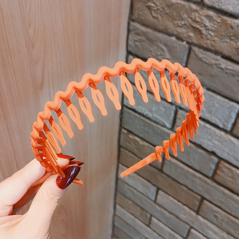 2022 New Style Face Wash Hair Band Women's Broken Hair Bangs with Toothed Non-slip Headband Hair Bundles Korean Internet Celebrity Headwear - Image 4