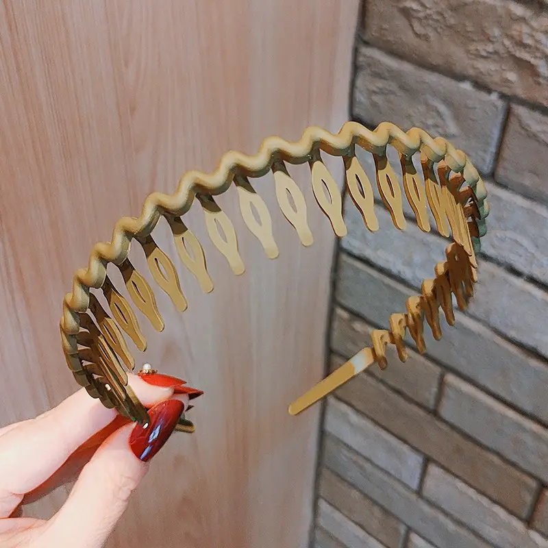 2022 New Style Face Wash Hair Band Women's Broken Hair Bangs with Toothed Non-slip Headband Hair Bundles Korean Internet Celebrity Headwear - Image 6