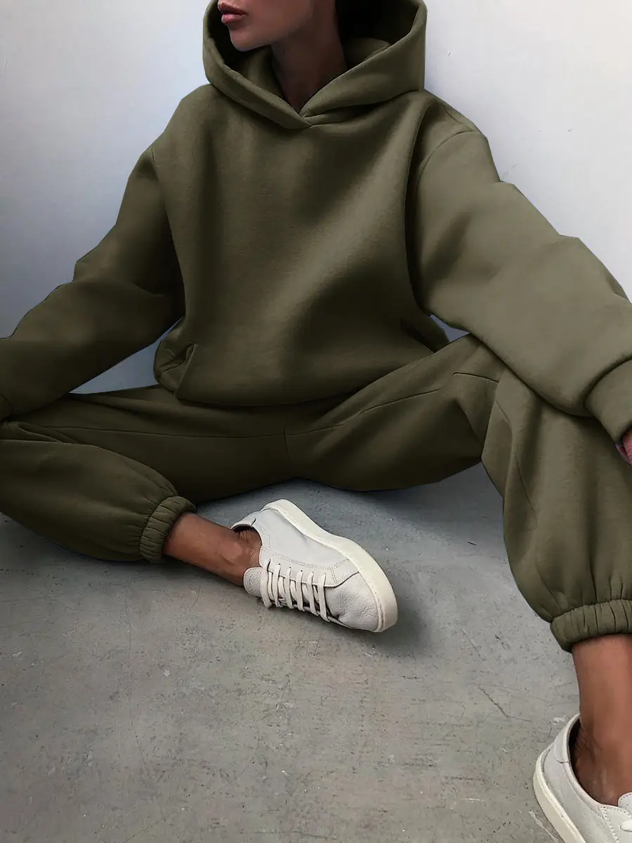 White Hooded Sweatshirt & Trousers Set for Women — feature 4