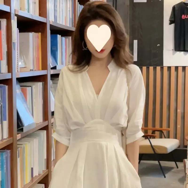 Women's White V-Neck Slimming Mid-Length Dress