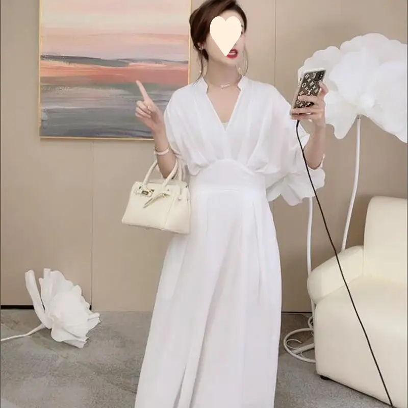 Women's White V-Neck Slimming Mid-Length Dress