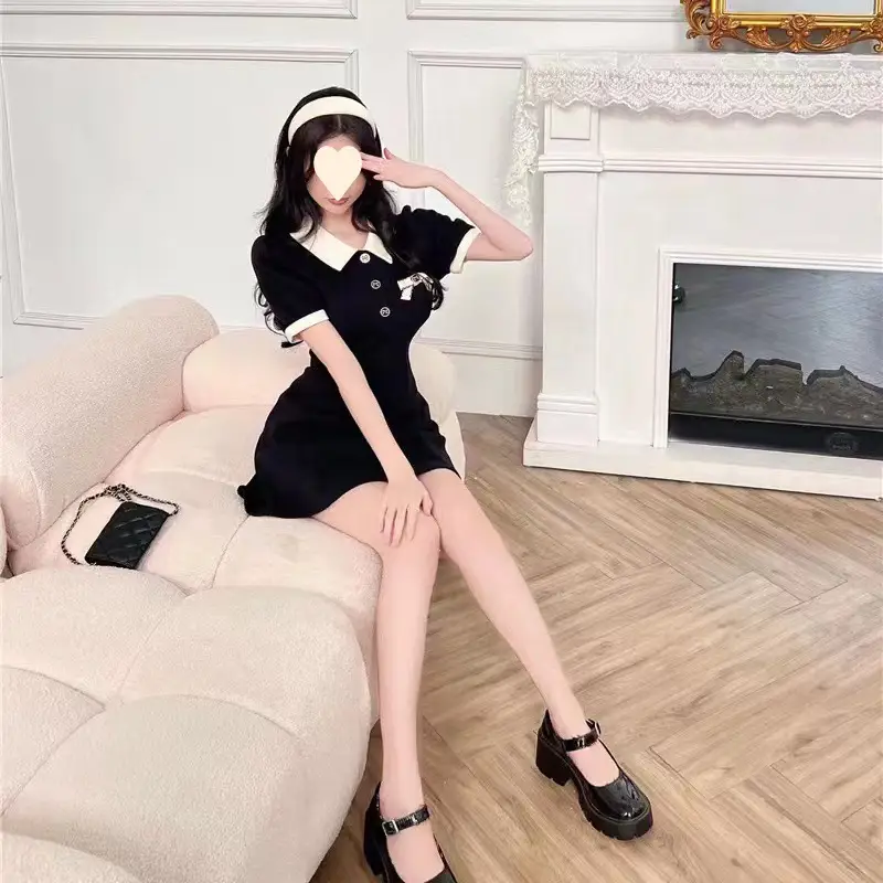 Black Polo Collar Waist-Slimming A-Line Dress — feature 2