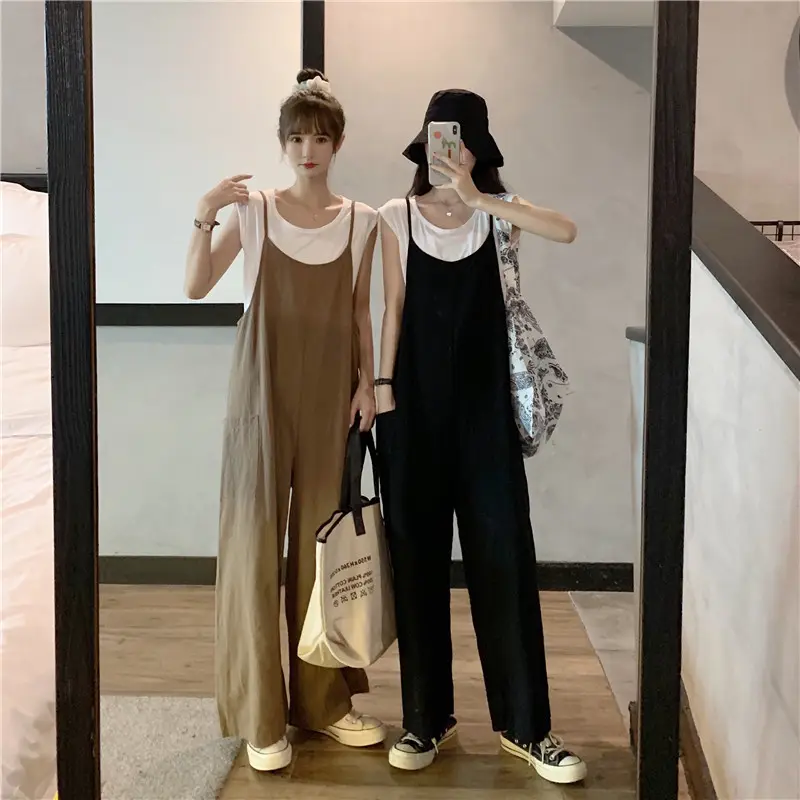 Women's Black Wide Leg Pants with White Top & Bucket Hat - Image 4
