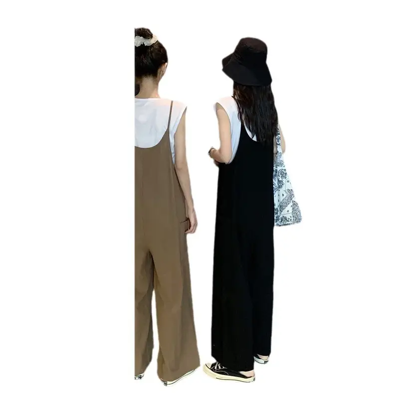 Women's Black Wide Leg Pants with White Top & Bucket Hat - Image 7