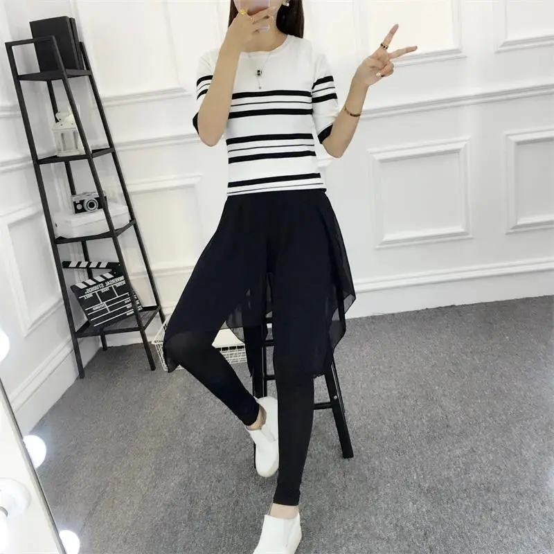 Women Chiffon Waist Harem Pants Black White Set - Image 3