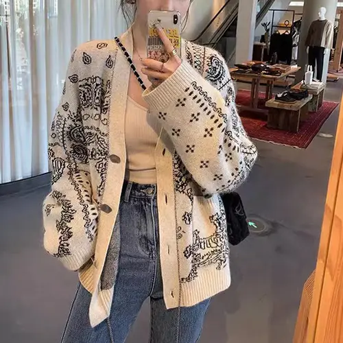 Women's Knitted Half Turtleneck Sweater Beige 2025 — feature 2