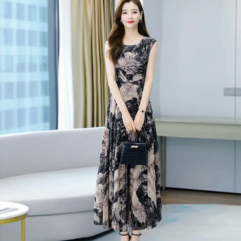 2022 Printed Blue White Waist Slimming Dress Mid Length Large - Image 3
