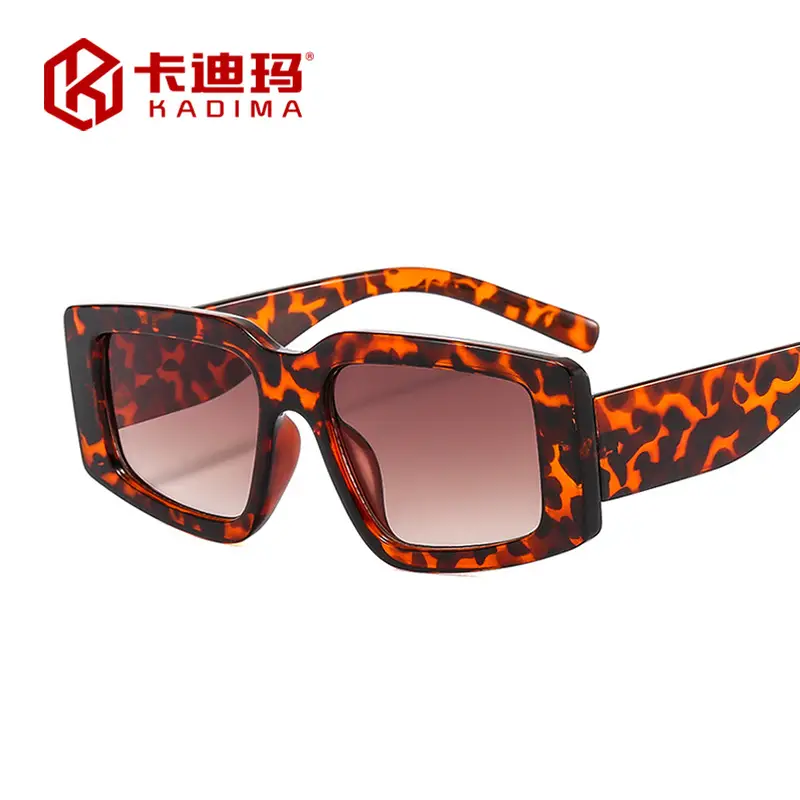 Modern Black Sunglasses with Gradient Lens 2022 - Image 8