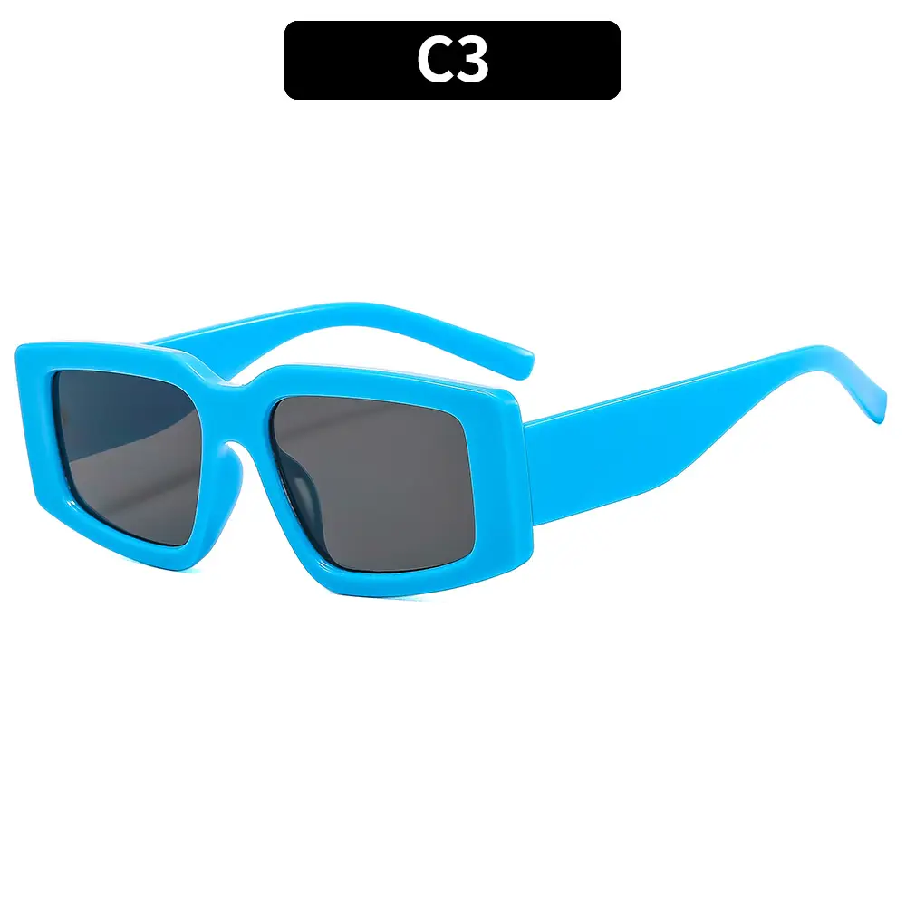Modern Black Sunglasses with Gradient Lens 2022 - Image 2