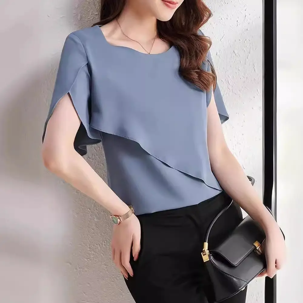 2023 Summer Loose Chiffon Bell Sleeve Top for Plus Size - Image 4